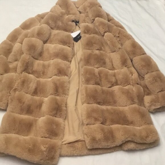 BCBGMAXAZRIA FAUX FUR COAT - Picture 3 of 14